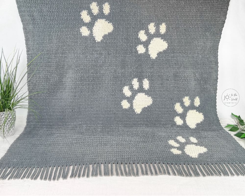 Crochet Paw Print Blanket Pattern